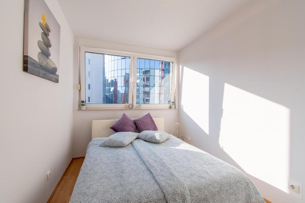 Flexible Selfcheckins 31 - - Garage - Loggia - New *