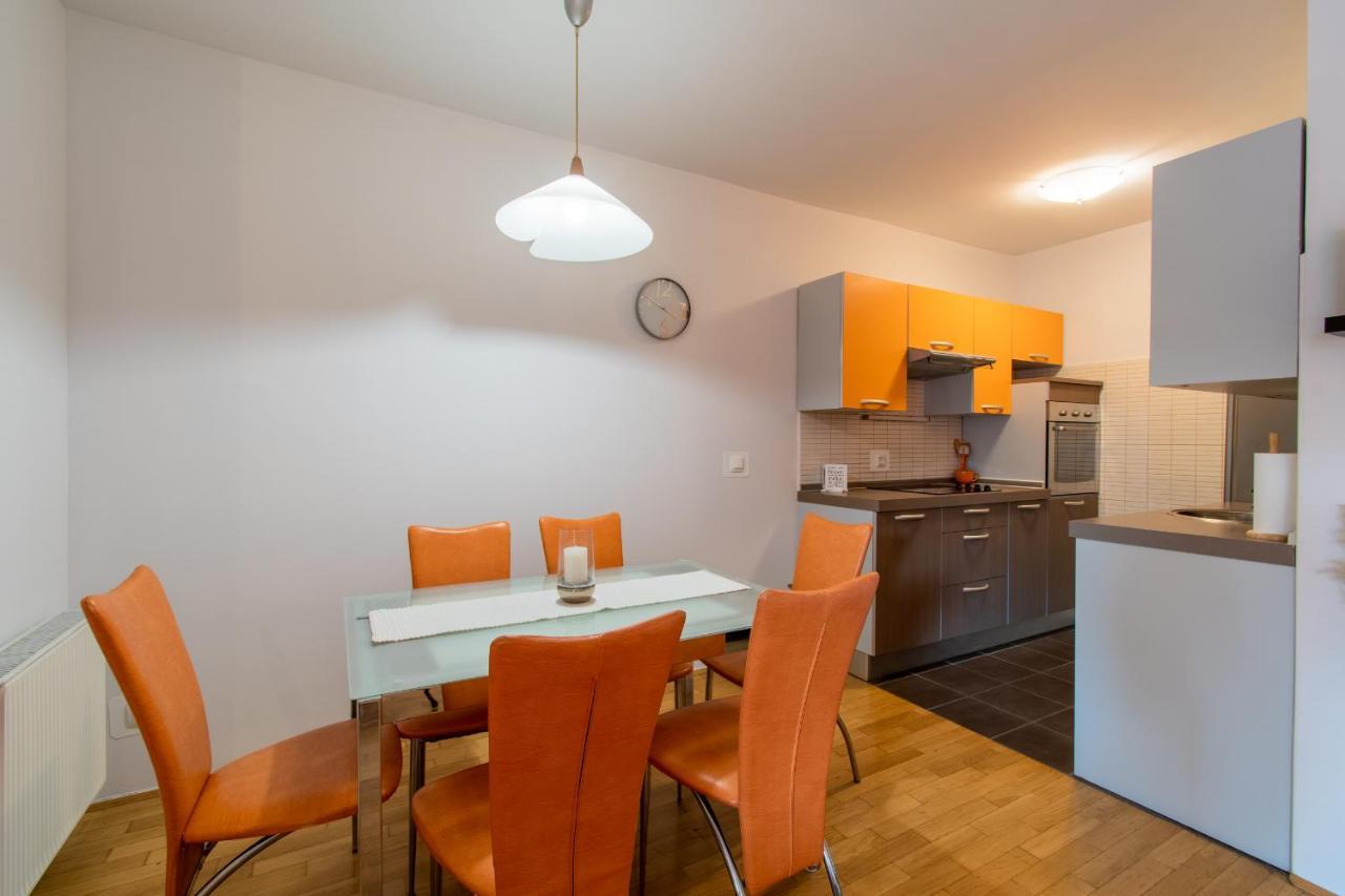 Apartment Flexible Selfcheckins 31 - - Garage - Loggia - New *